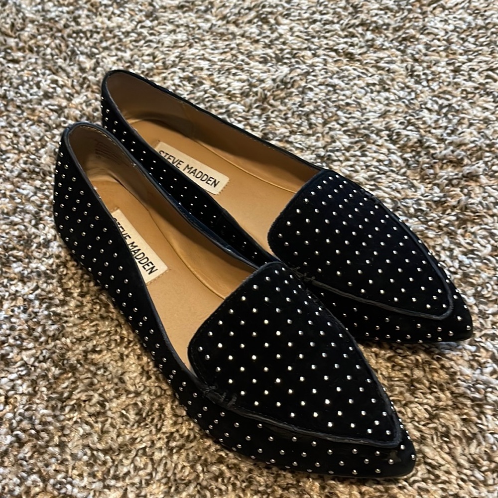 Like New Steve Madden Flats size 6